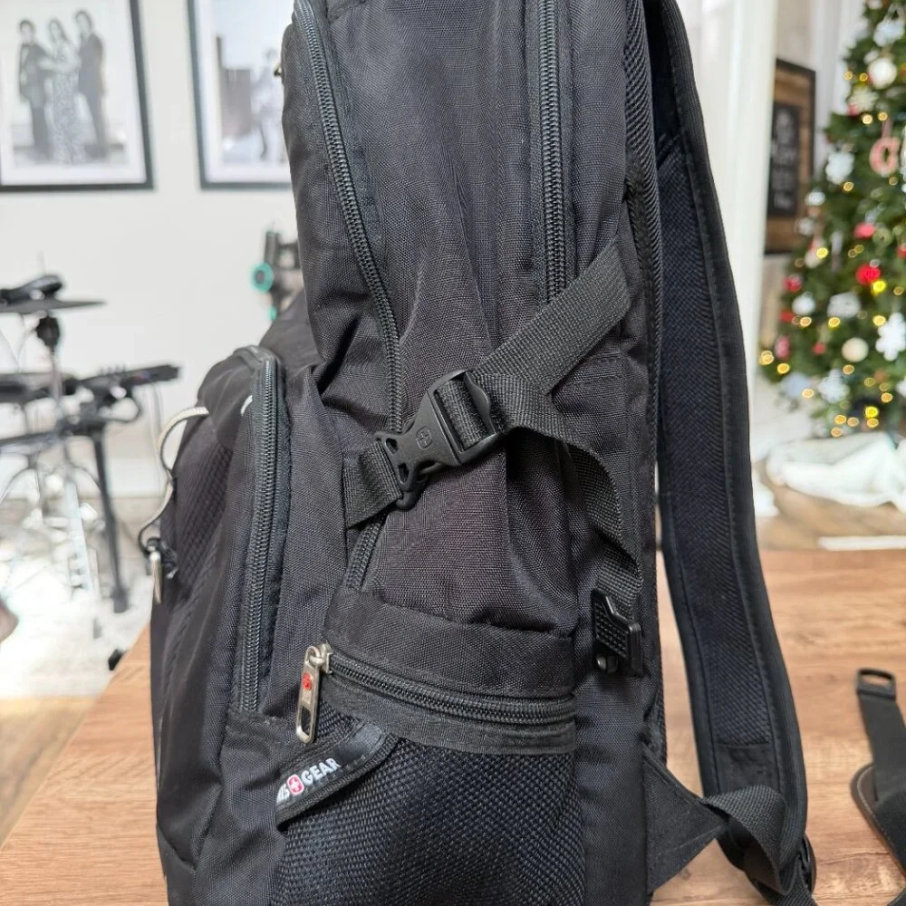 SwissGear 3258 Laptop Backpack